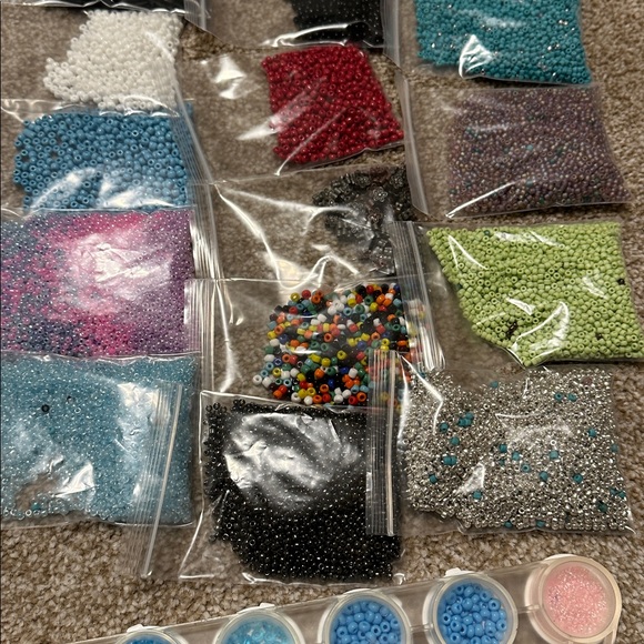 Colorful Bead Collection - Picture 6 of 7